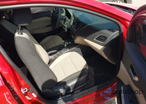 2022 Hyundai Accent Se из США, поврежденный, VIN 3KPC24A62NE160929